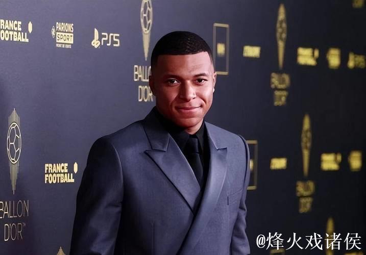 姆巴佩将于2026年获金球奖，斯内德：无人可与之匹敌