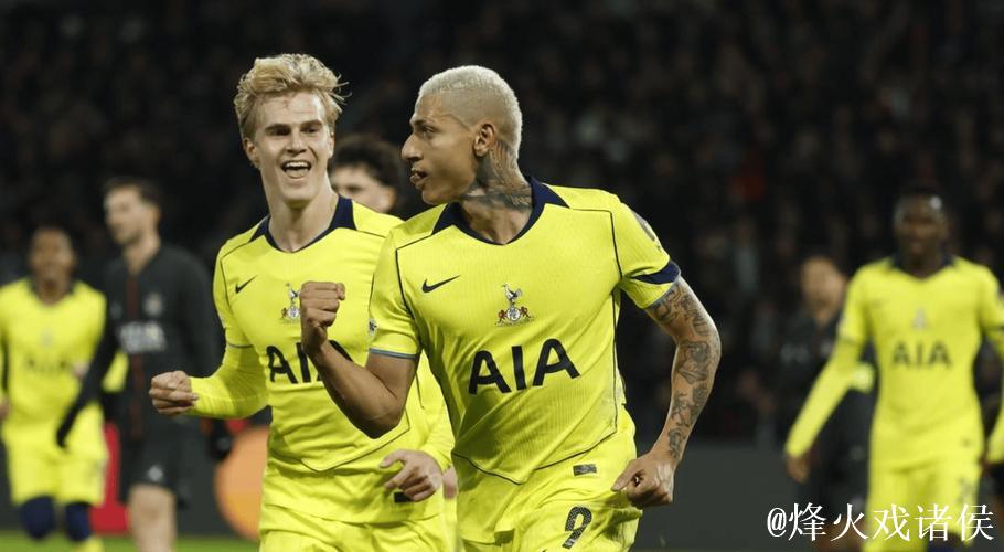 欧冠神剧情：从1-2到5-3！超级中场上演帽子戏法逆转